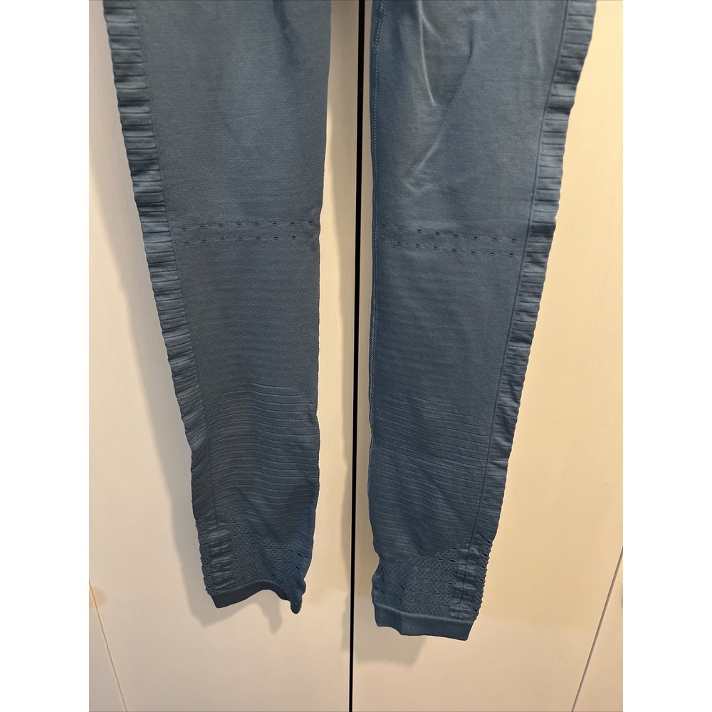 Gymshark‎ Energy Seamless Leggings BLUE Holes/Perforated Sz XS Extra Small - Picture 7 of 8